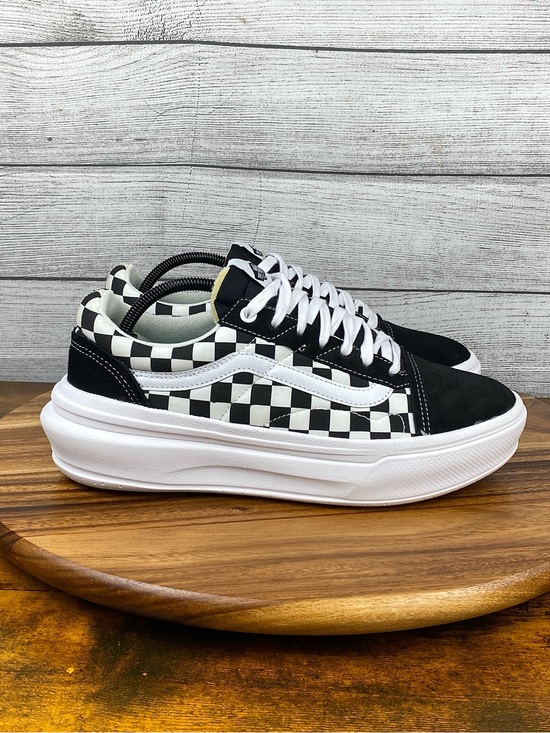 Vans Old Skool Overt CC Black Checkerboard Shoe Men’s Size 9.5 / Women’s Size 11 main image 5